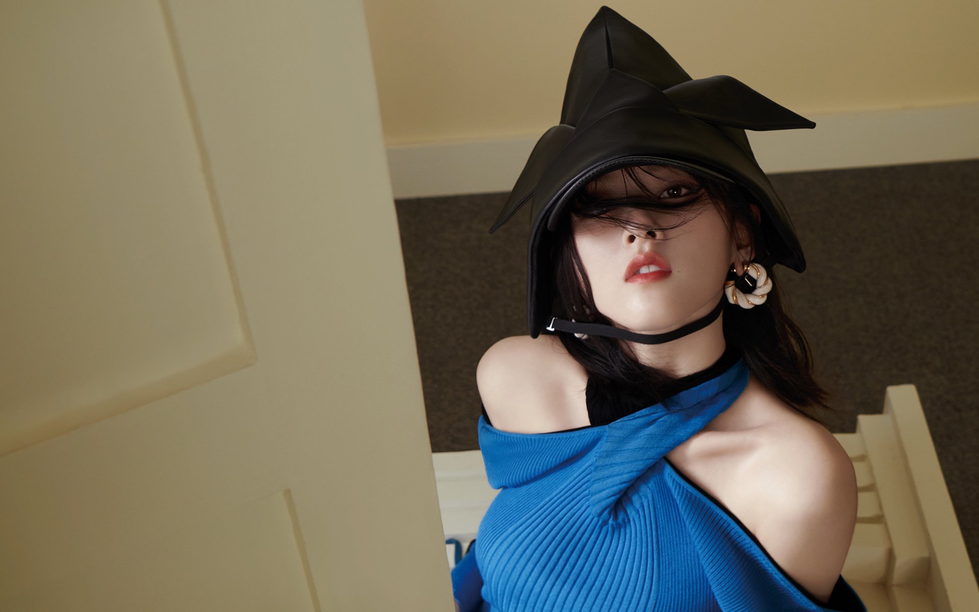 爱游戏中国官方网站平台-河床中场核心表现出色，《河床》中河床的象征意义